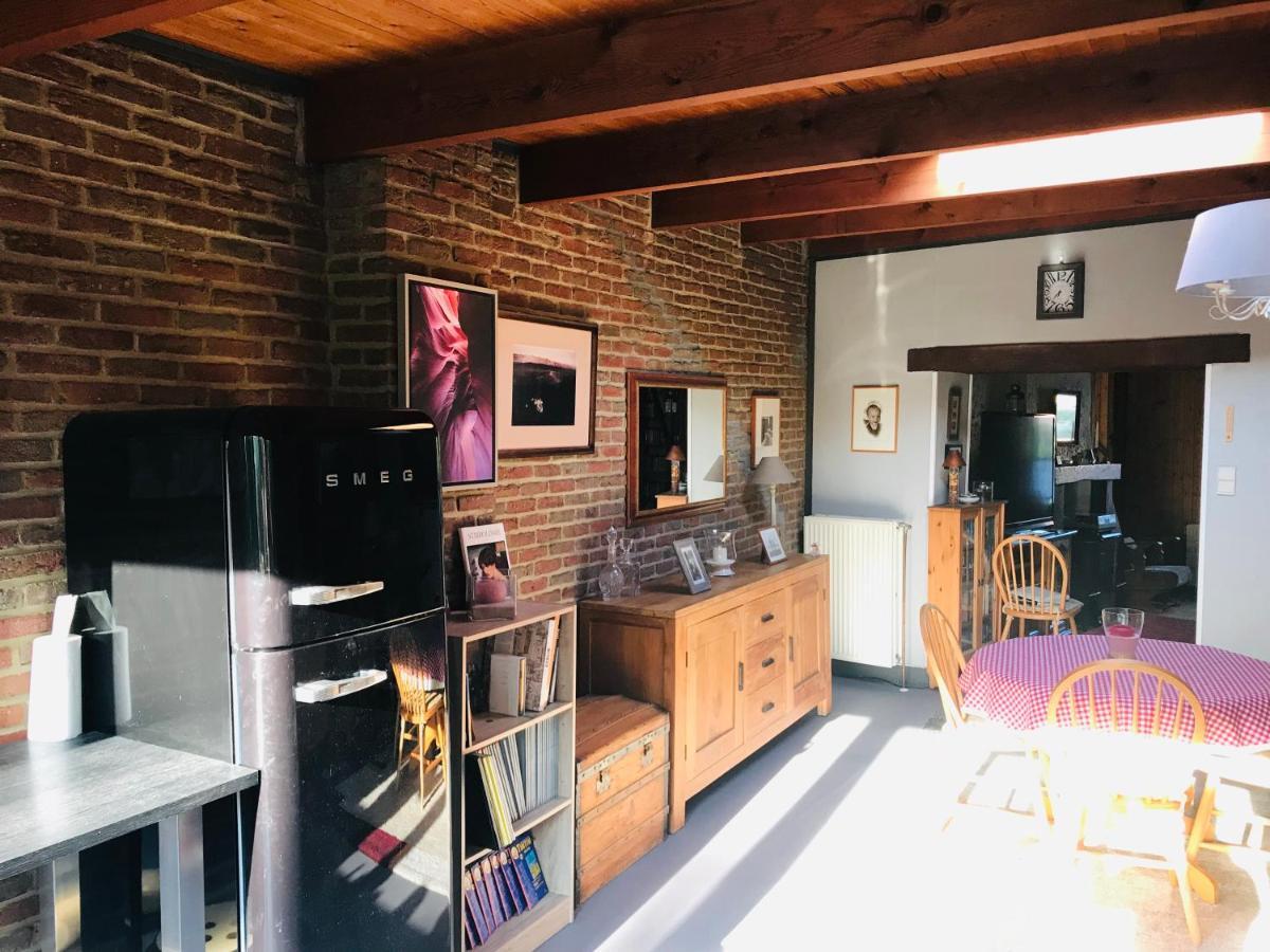 Le Samson Villa Nameche Bagian luar foto